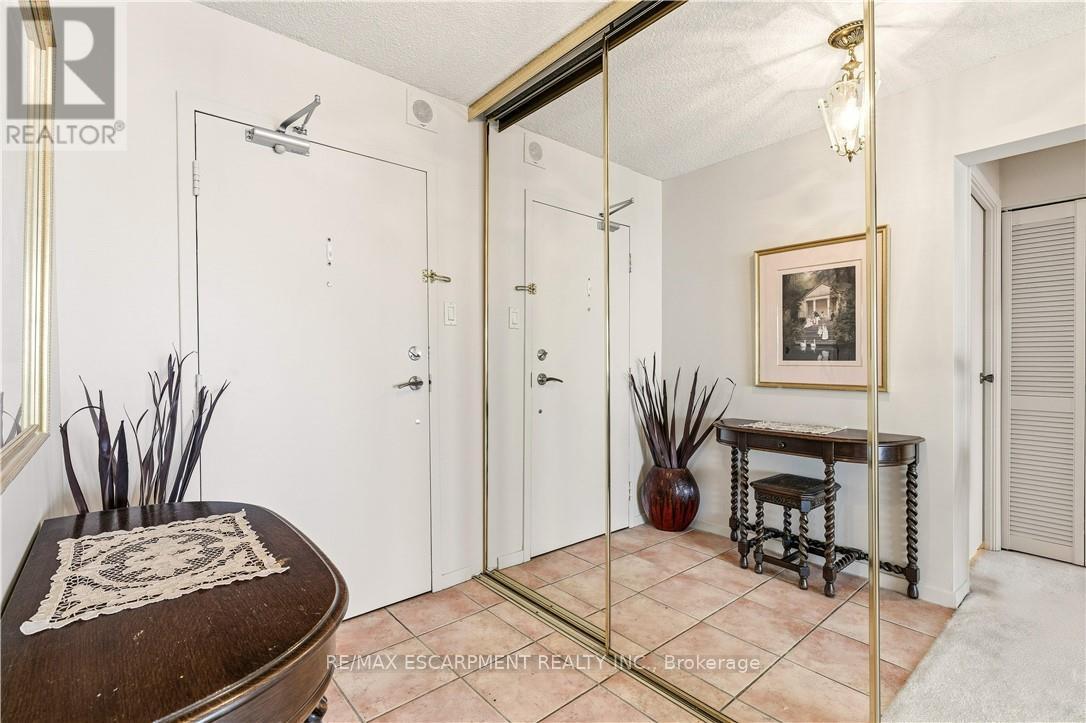 605 - 5280 Lakeshore Road, Burlington, Ontario  L7L 5R1 - Photo 35 - W12725694