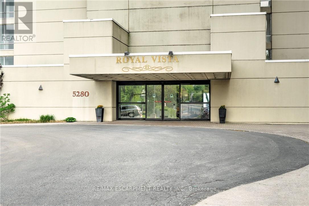 605 - 5280 Lakeshore Road, Burlington, Ontario  L7L 5R1 - Photo 4 - W12725694