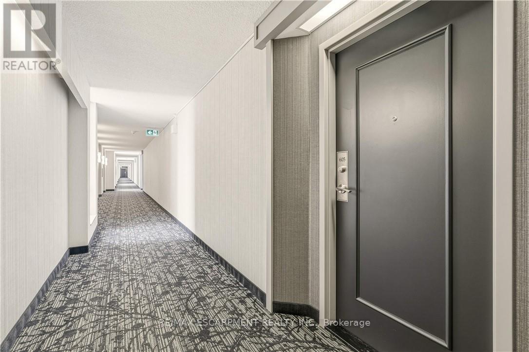 605 - 5280 Lakeshore Road, Burlington, Ontario  L7L 5R1 - Photo 8 - W12725694