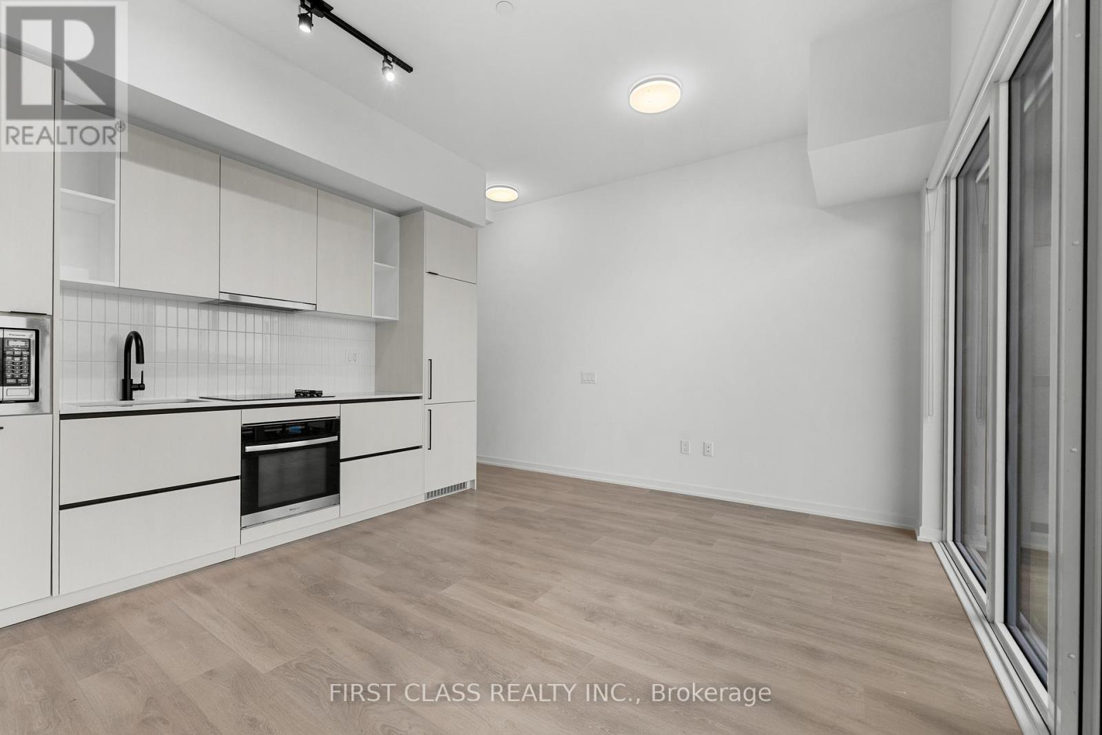 808 - 1285 Dupont Street, Toronto, Ontario  M6H 0E3 - Photo 9 - W12725696