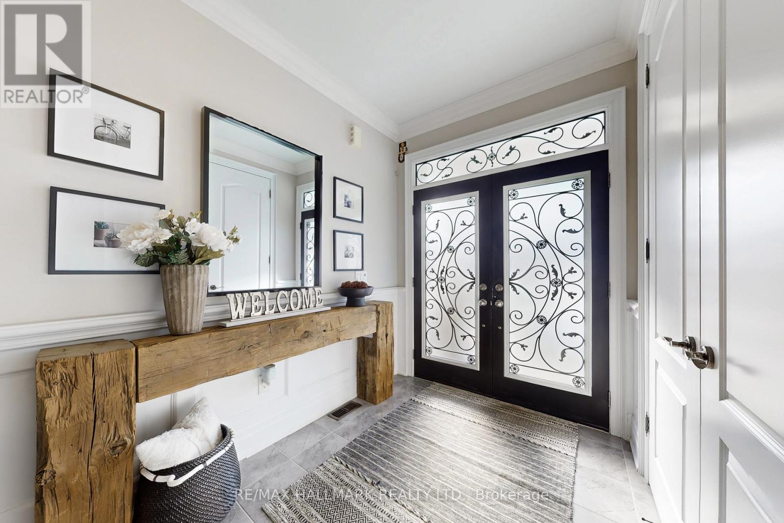 52 Mcechearn Crescent, Caledon, Ontario  L7C 3Y2 - Photo 2 - W12725700