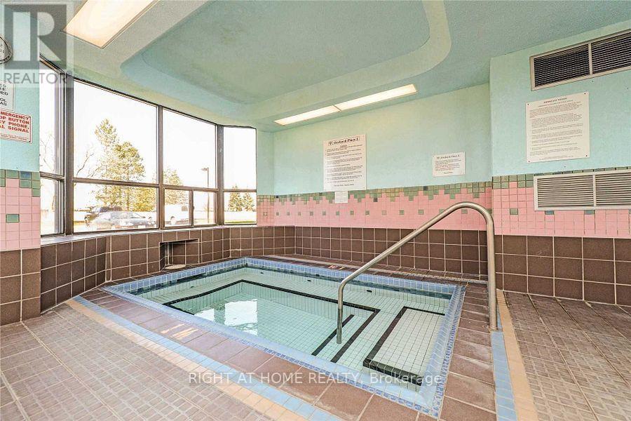 803 - 1111 Bough Beeches Boulevard, Mississauga, Ontario  L4W 4N1 - Photo 34 - W12725714