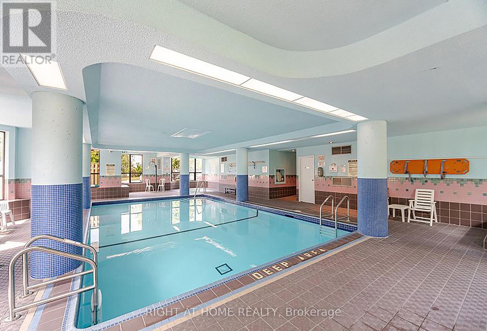 803 - 1111 Bough Beeches Boulevard, Mississauga, Ontario  L4W 4N1 - Photo 38 - W12725714