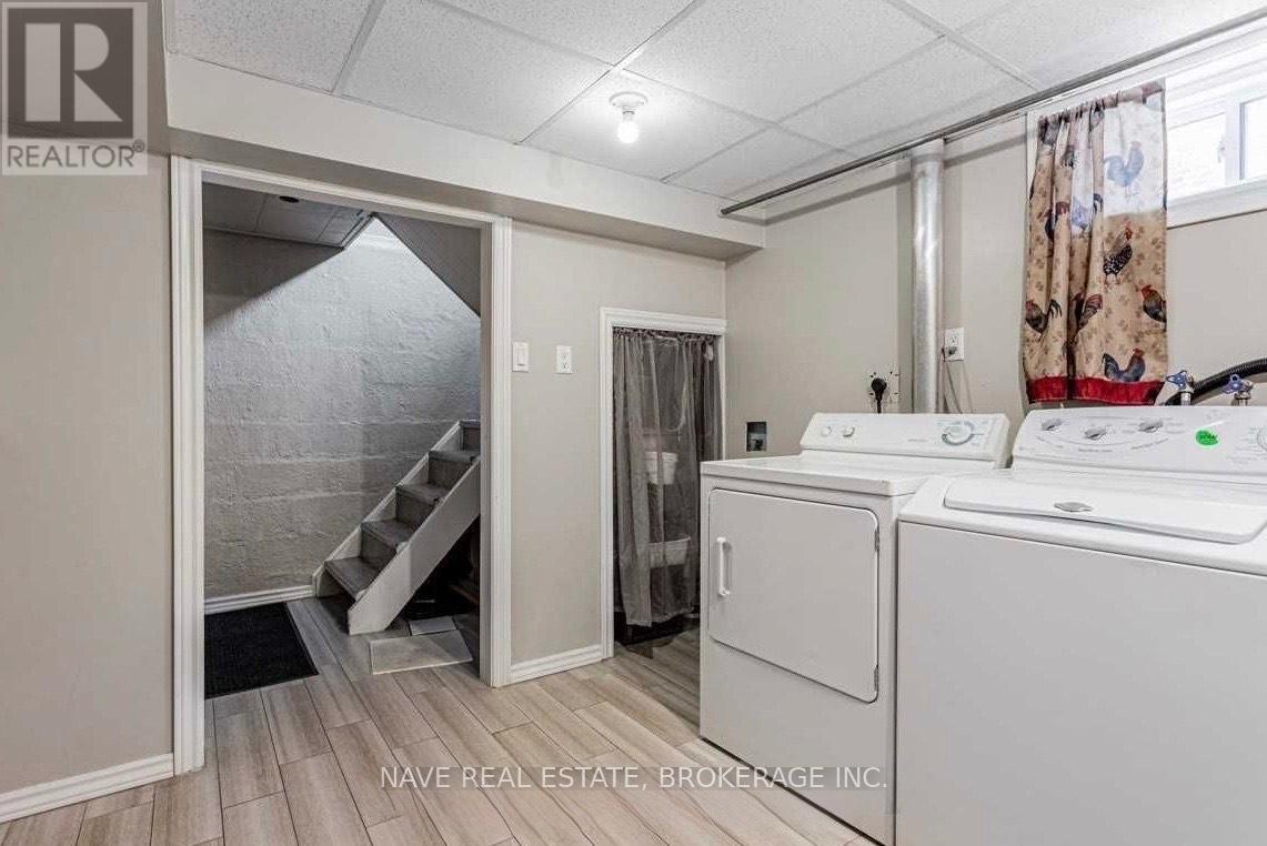 Main & 2nd Floor - 19 Westchester Street, Toronto, Ontario  M6M 2S4 - Photo 23 - W12725730