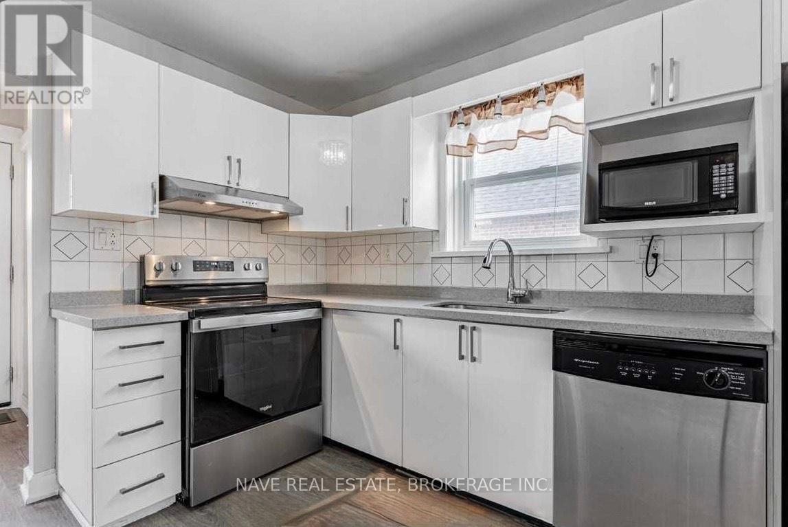 Main & 2nd Floor - 19 Westchester Street, Toronto, Ontario  M6M 2S4 - Photo 4 - W12725730