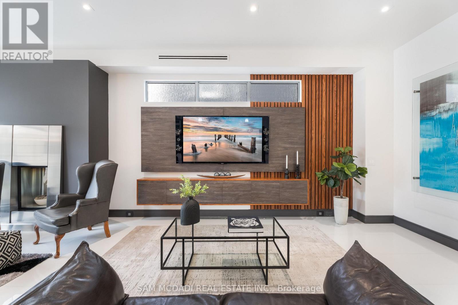 852 Goodwin Road, Mississauga, Ontario  L5G 4J7 - Photo 7 - W12725740