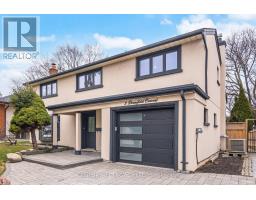 3 DEANEFIELD CRESCENT, Toronto, Ontario