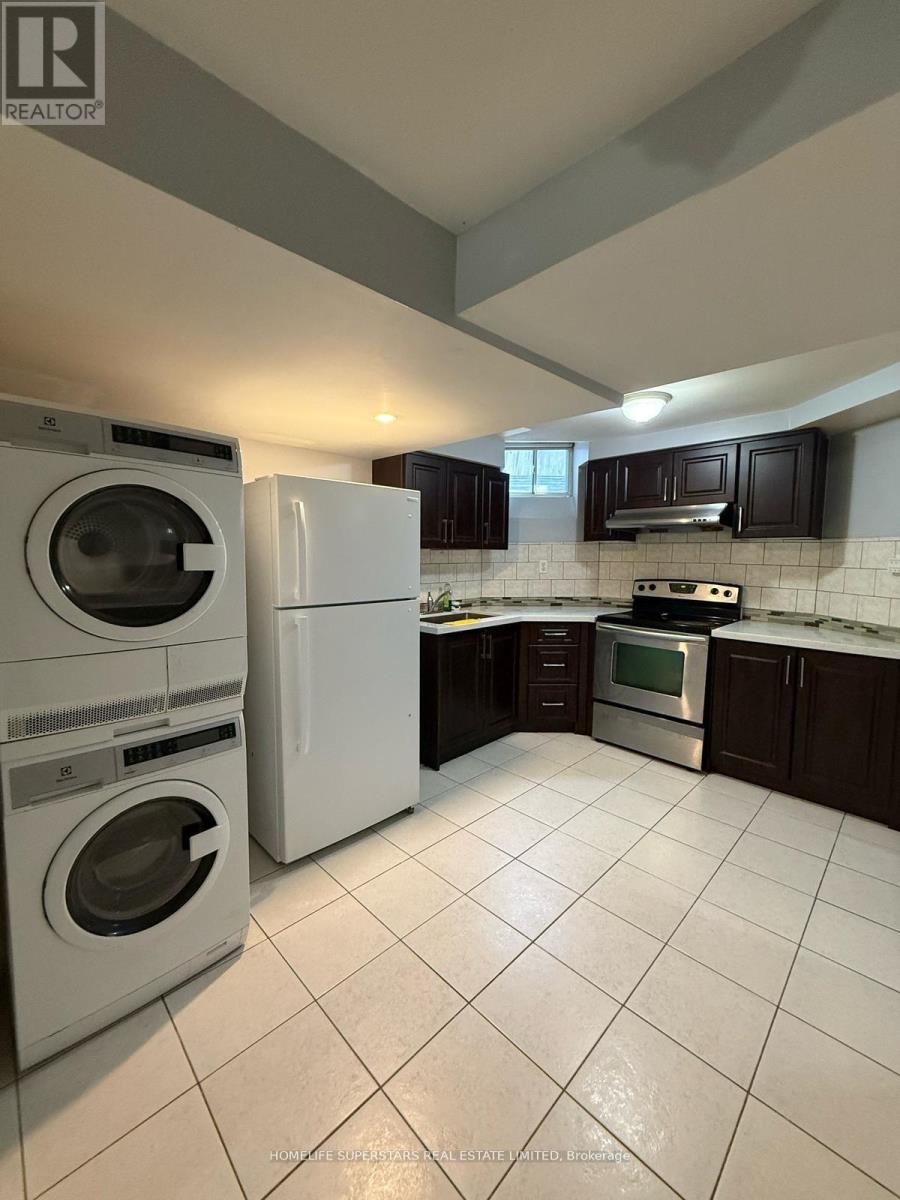 5207 Brookwood ( Bsmt) Court, Mississauga, Ontario  L5V 2N8 - Photo 4 - W12725864