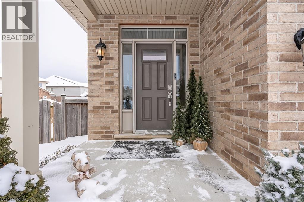 168 Echovalley Drive, Stoney Creek, Ontario  L8J 0H2 - Photo 3 - 40800274