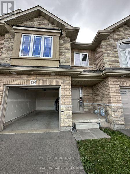194 Dalgleish Trail, Hamilton, Ontario  L0R 1P0 - Photo 2 - X12725728