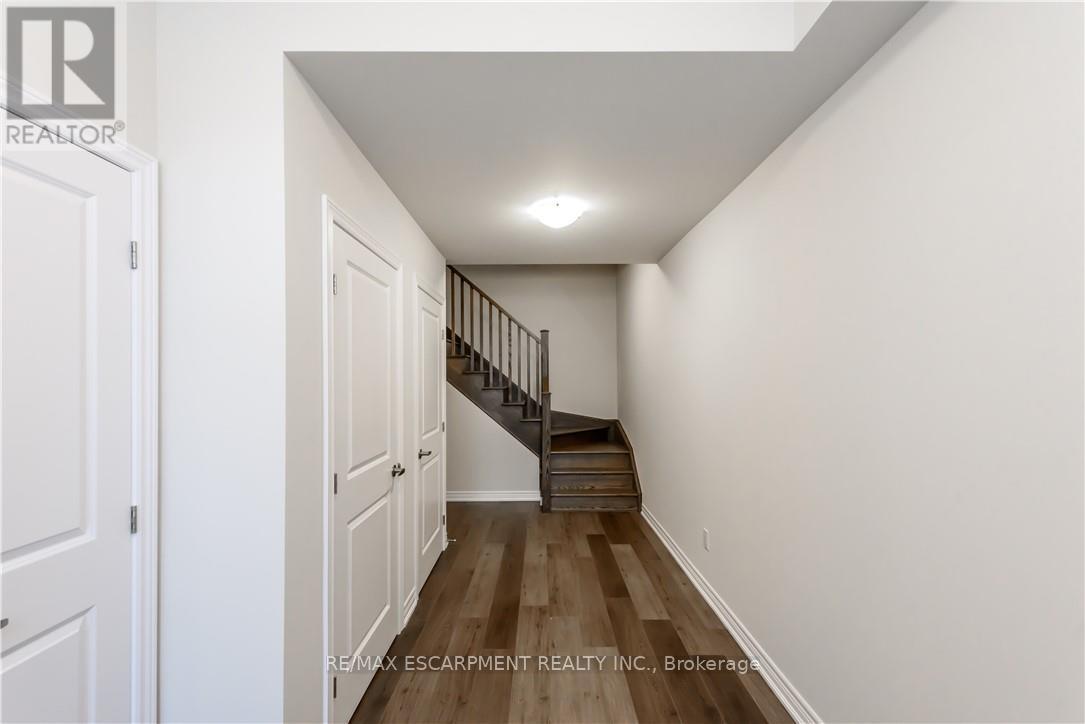 5 - 27 Rachel Drive, Hamilton, Ontario  L8E 0K6 - Photo 4 - X12725754