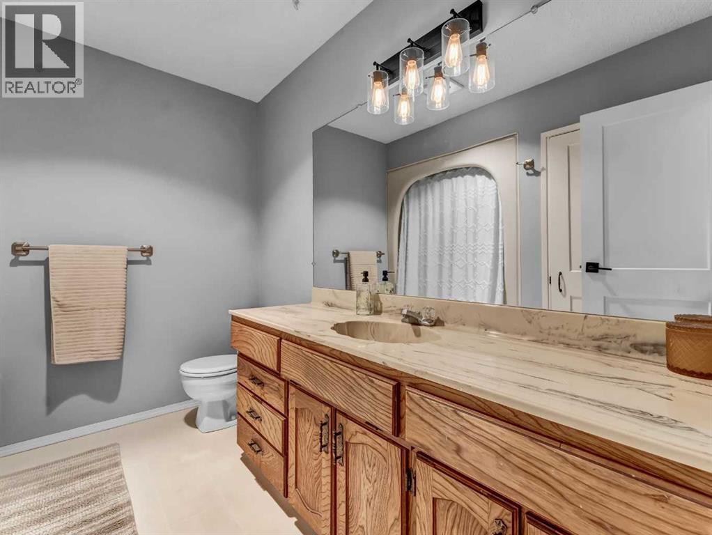 114 Centennial Park Crescent E, Bow Island, Alberta  T0K 0G0 - Photo 31 - A2279697