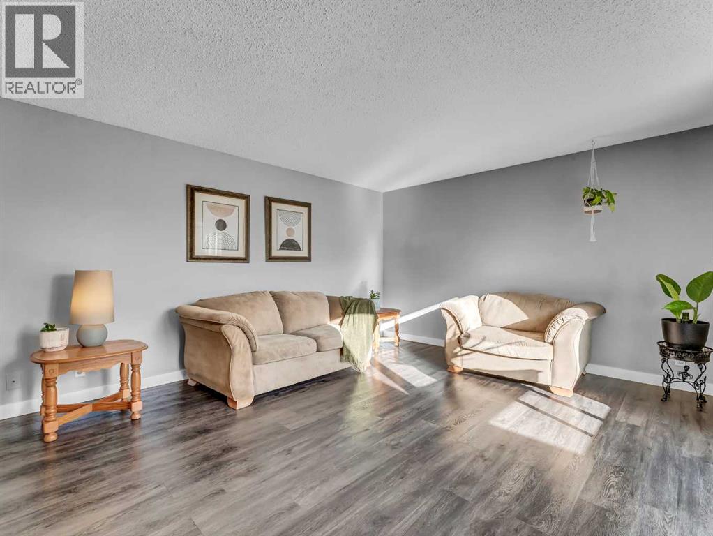 114 Centennial Park Crescent E, Bow Island, Alberta  T0K 0G0 - Photo 5 - A2279697