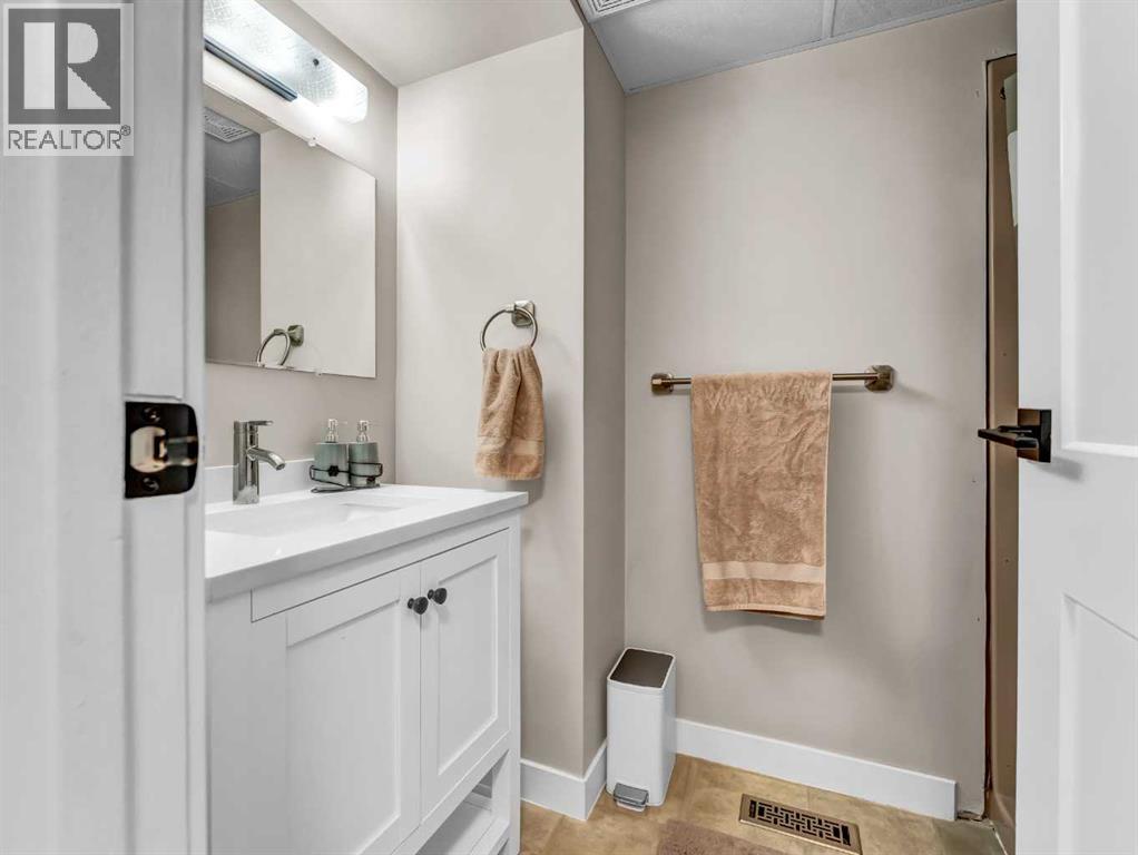 114 Centennial Park Crescent E, Bow Island, Alberta  T0K 0G0 - Photo 24 - A2279697