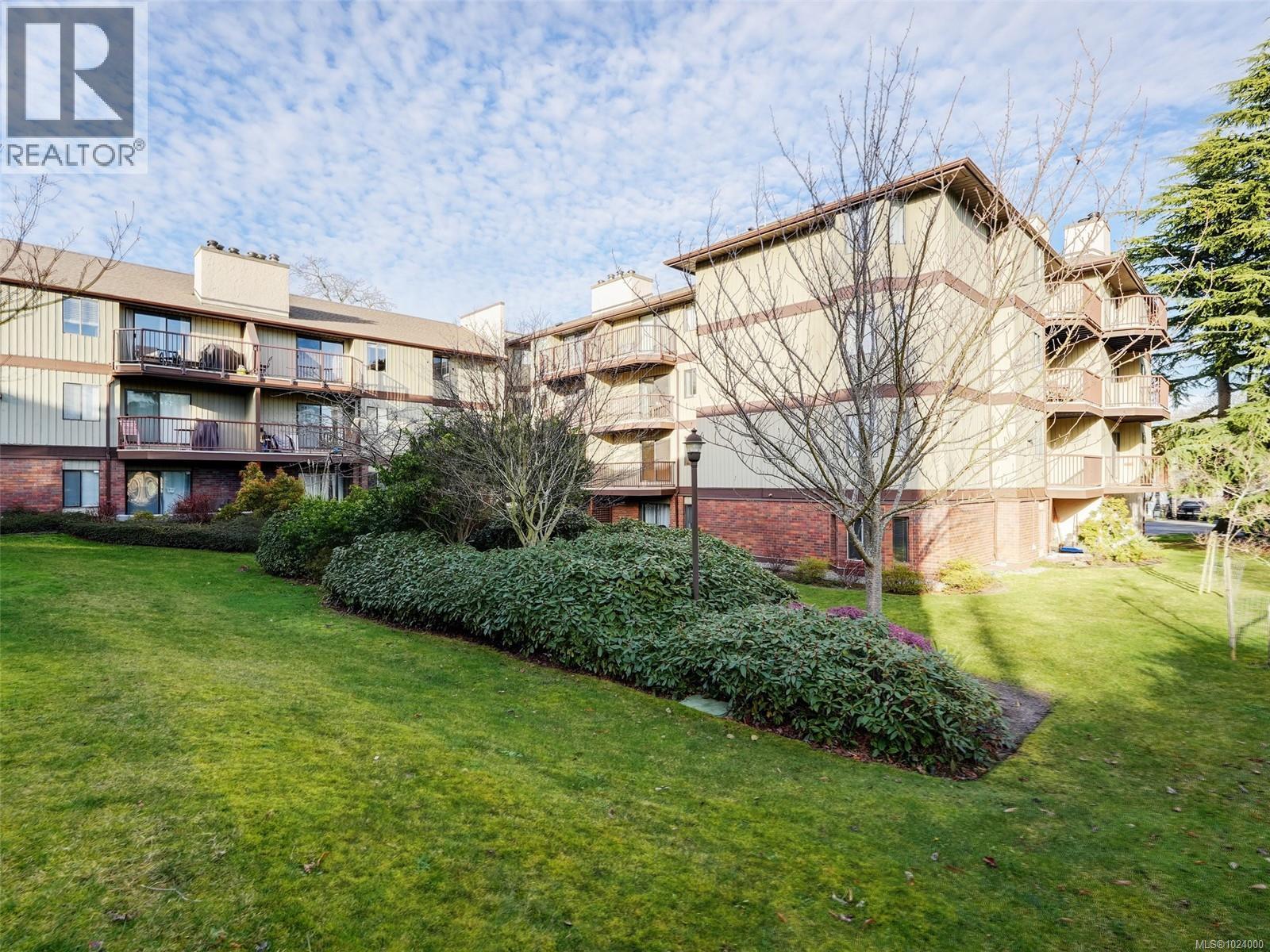 209 1655 Begbie St, Victoria, British Columbia  V8R 1L4 - Photo 20 - 1024000