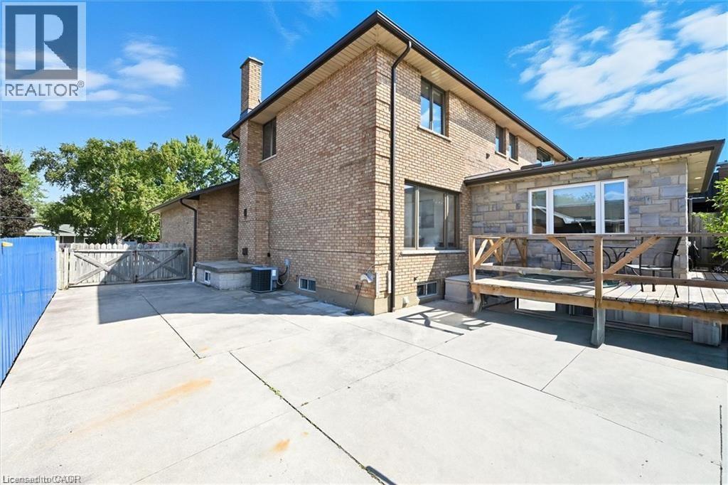 729 Winston Road, Grimsby, Ontario  L3M 4E8 - Photo 40 - 40800406