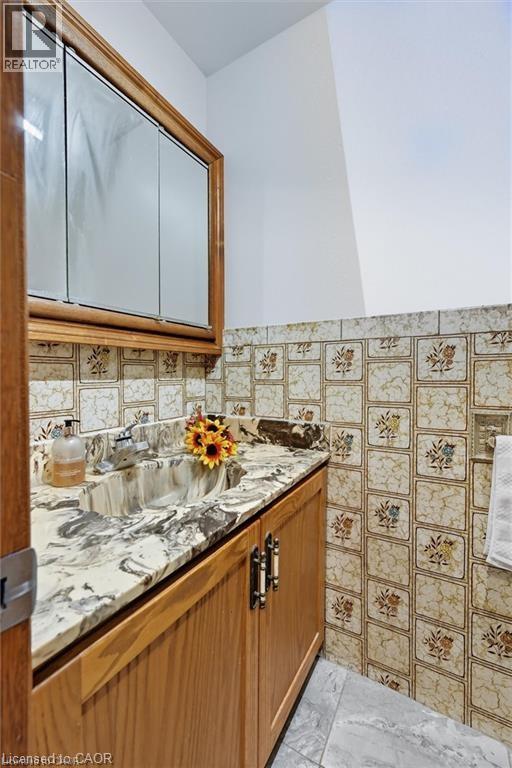 729 Winston Road, Grimsby, Ontario  L3M 4E8 - Photo 33 - 40800406