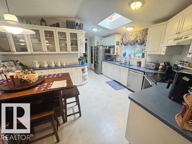 138 Evergreen Dr Nw Nw, Edmonton, Alberta  T5Y 4M2 - Photo 10 - E4470923