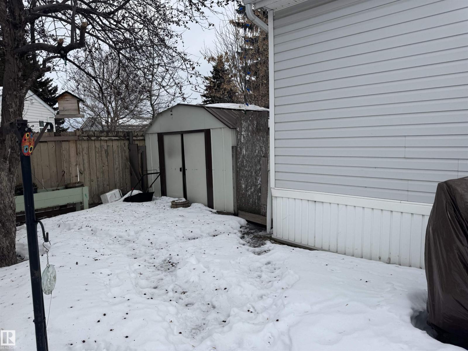 138 Evergreen Dr Nw Nw, Edmonton, Alberta  T5Y 4M2 - Photo 6 - E4470923