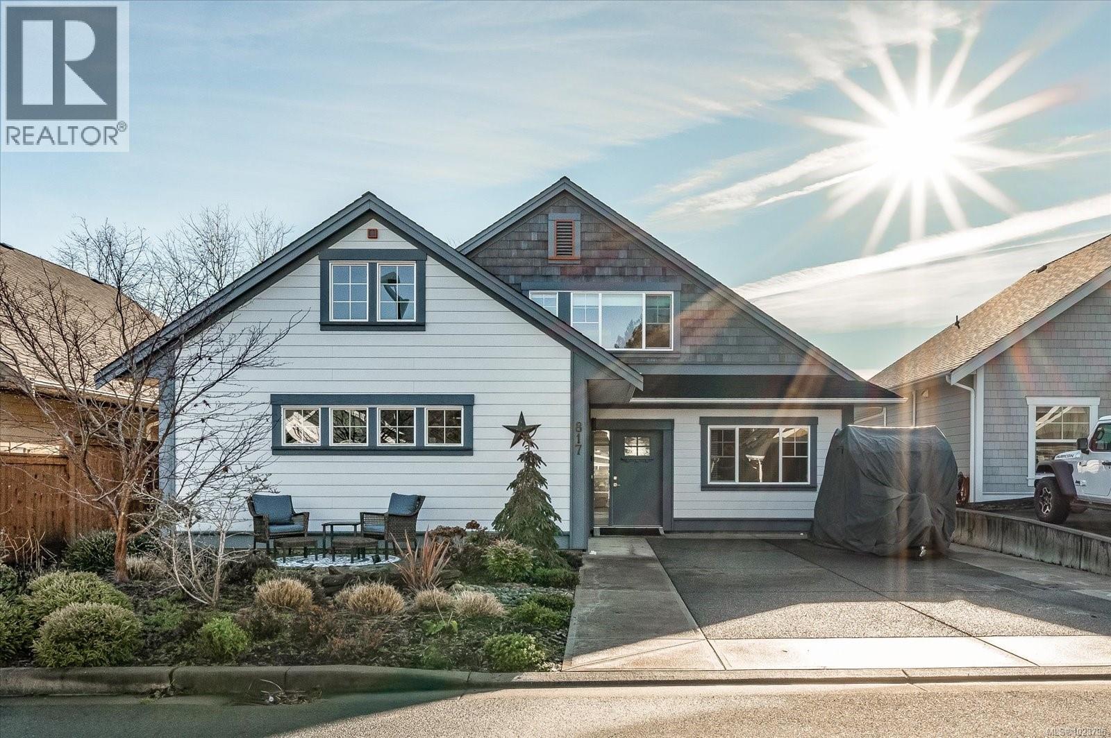 817 Stanhope Rd, Parksville, British Columbia