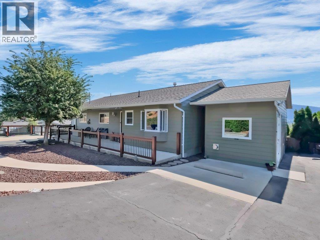 6475 Blue Jay Road, Vernon, British Columbia  V1H 1W5 - Photo 4 - 10373726