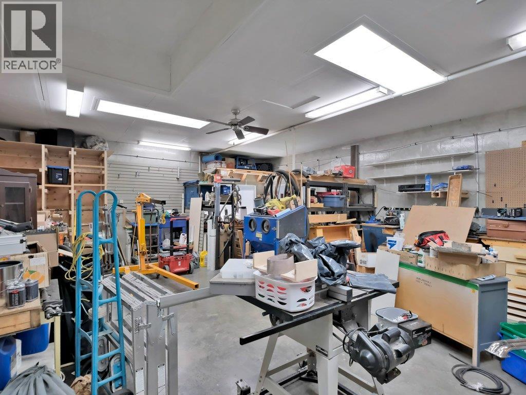 6475 Blue Jay Road, Vernon, British Columbia  V1H 1W5 - Photo 35 - 10373726