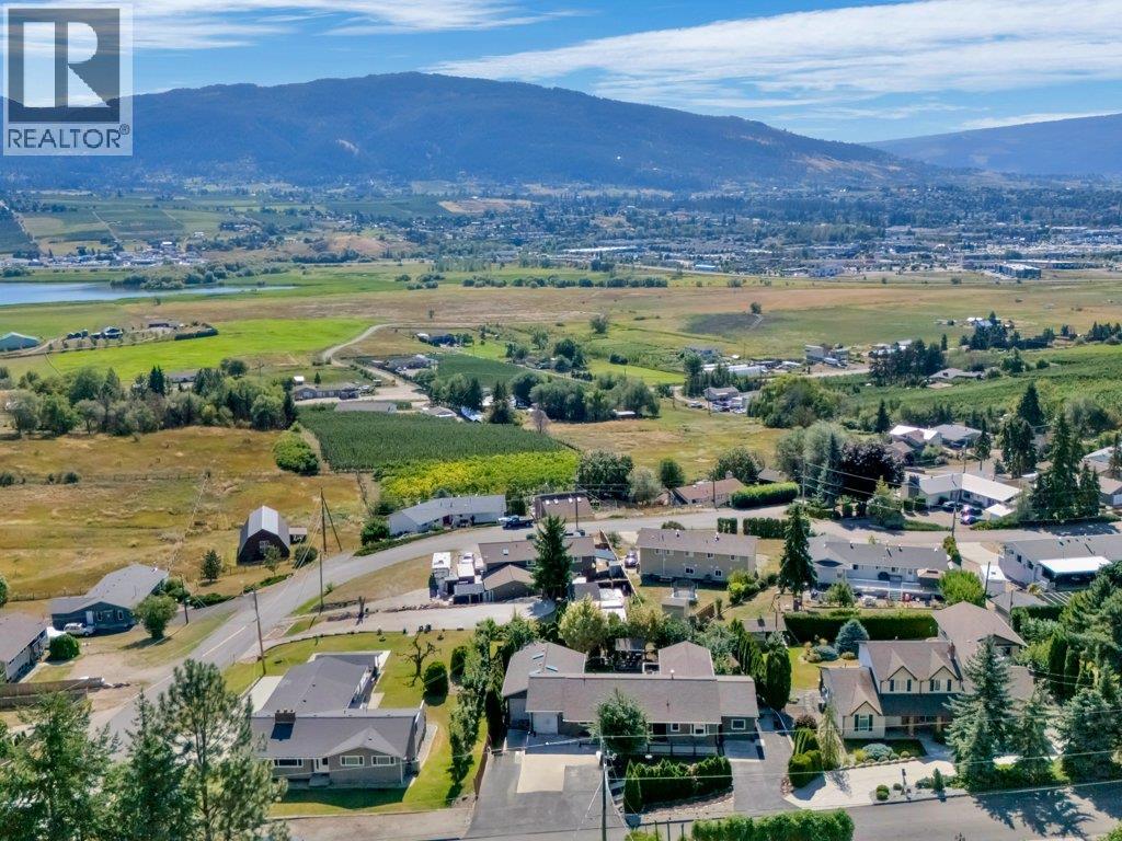 6475 Blue Jay Road, Vernon, British Columbia  V1H 1W5 - Photo 44 - 10373726