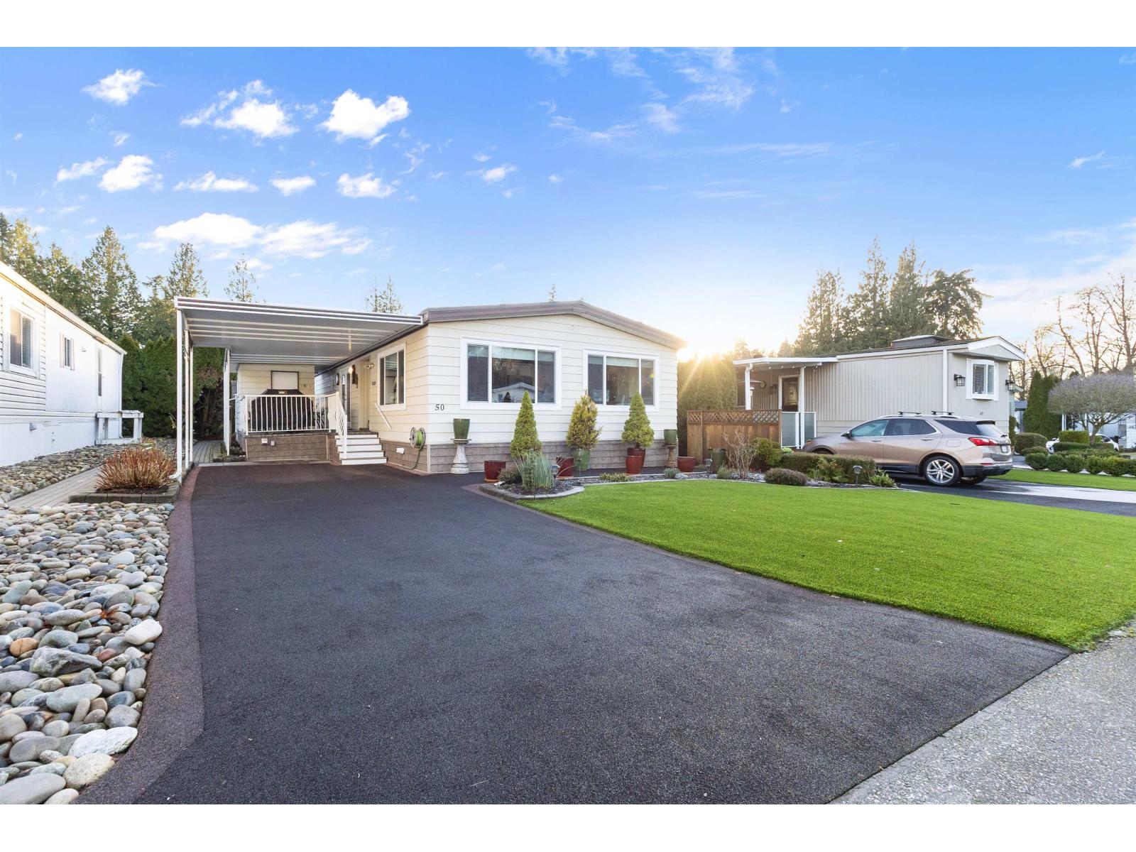 50 2315 198 Street, Langley, British Columbia  V2Z 1Z1 - Photo 1 - R3082290