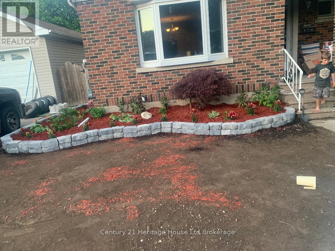 87 Bay Street, Woodstock, Ontario  N4S 3K7 - Photo 35 - X12723368