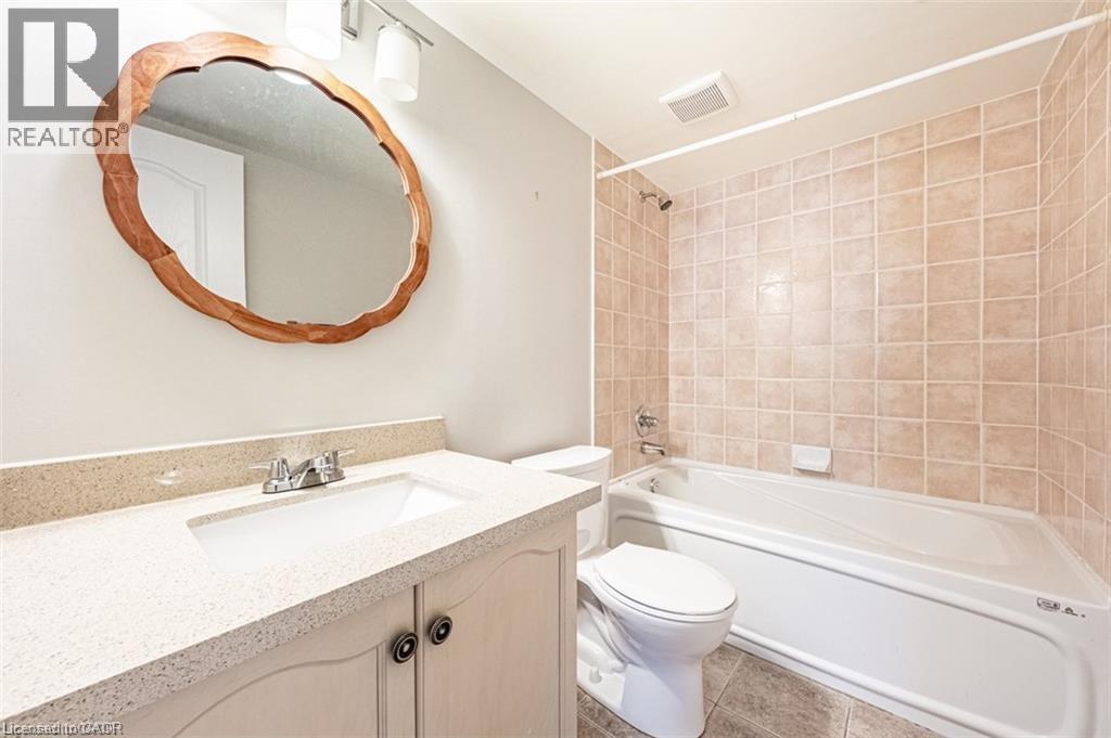 12 Shadetree Crescent, Stoney Creek, Ontario  L8J 3X2 - Photo 22 - 40800305