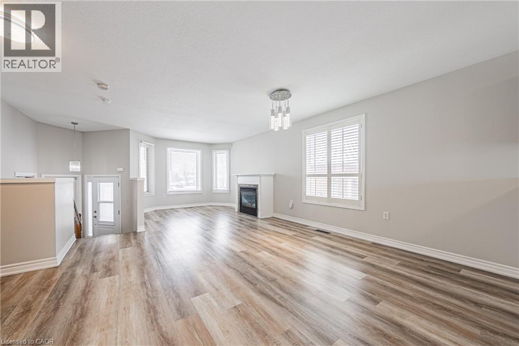 12 Shadetree Crescent, Stoney Creek, Ontario  L8J 3X2 - Photo 6 - 40800305