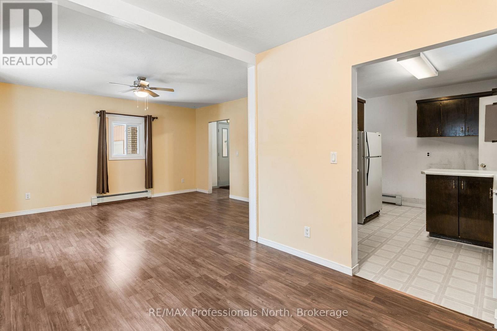 73 Invergordon Avenue, Minden Hills, Ontario  K0M 2K0 - Photo 11 - X12725890