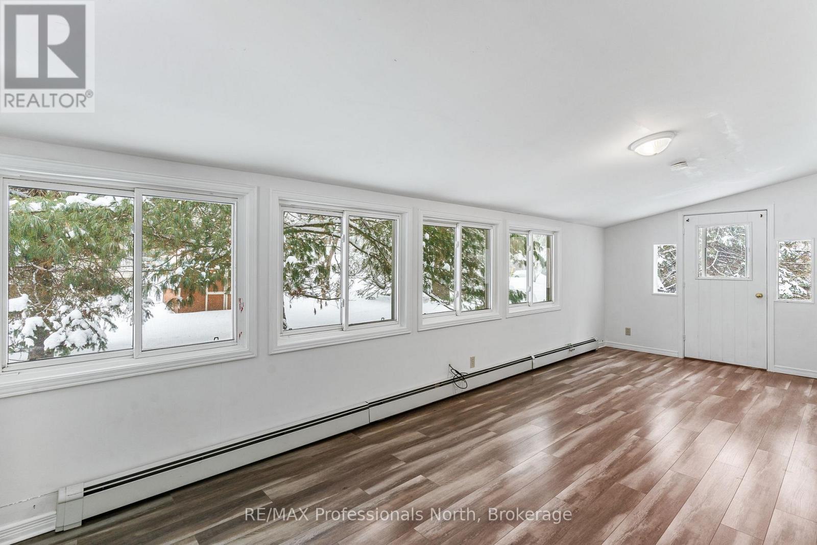 73 Invergordon Avenue, Minden Hills, Ontario  K0M 2K0 - Photo 16 - X12725890