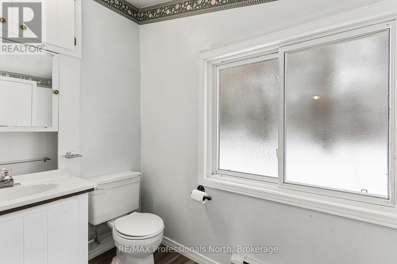 73 Invergordon Avenue, Minden Hills, Ontario  K0M 2K0 - Photo 17 - X12725890