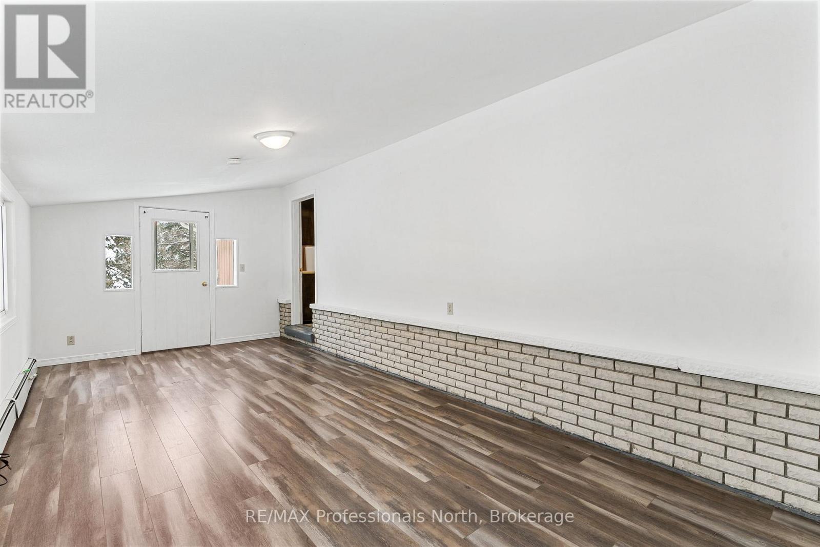 73 Invergordon Avenue, Minden Hills, Ontario  K0M 2K0 - Photo 18 - X12725890