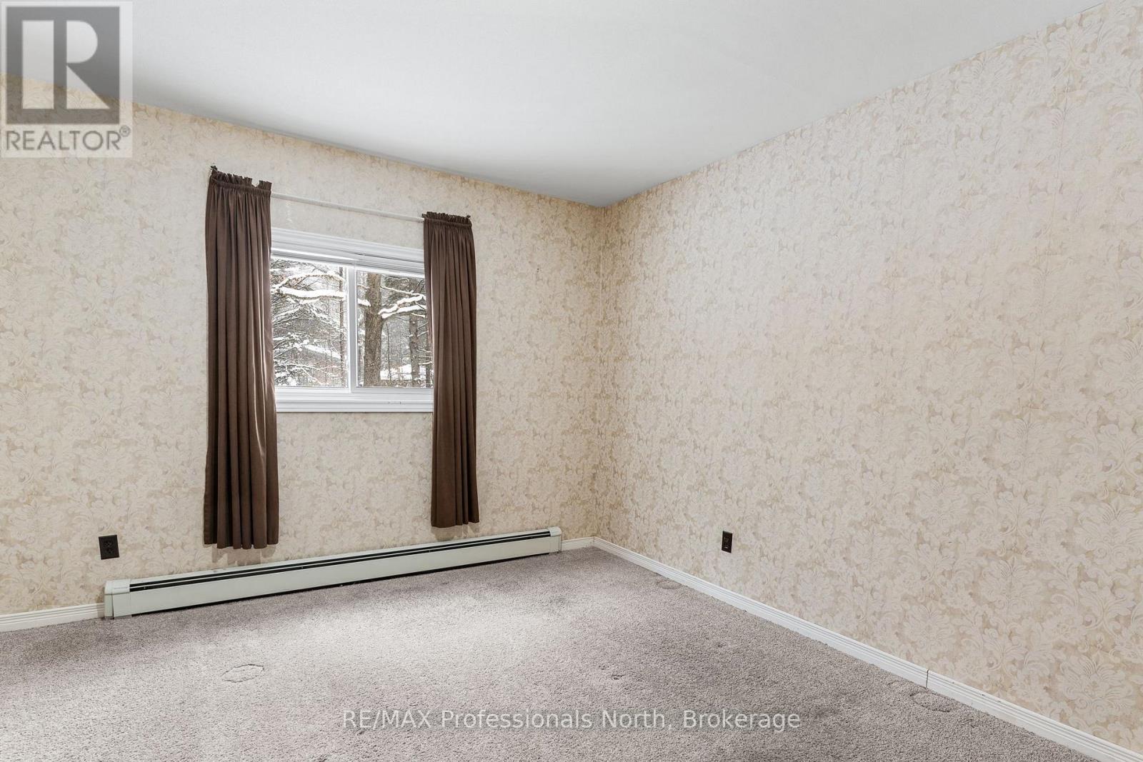 73 Invergordon Avenue, Minden Hills, Ontario  K0M 2K0 - Photo 21 - X12725890