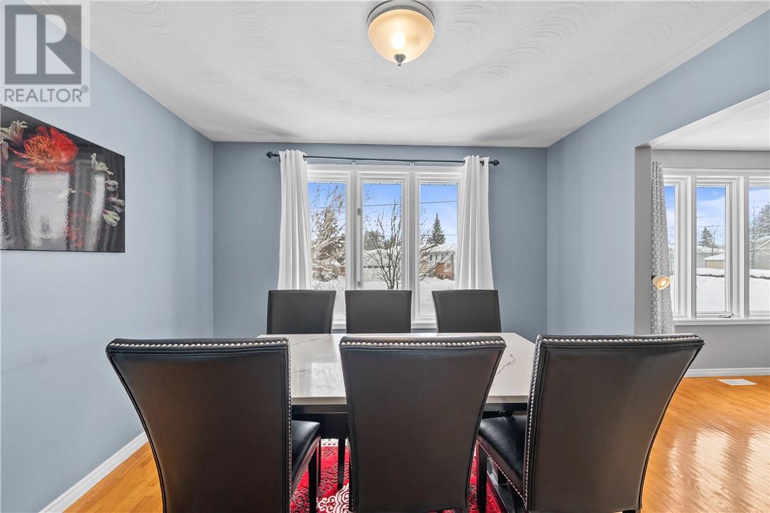 22 Shawn Street, Azilda, Ontario  P0M 1B0 - Photo 12 - 2126175