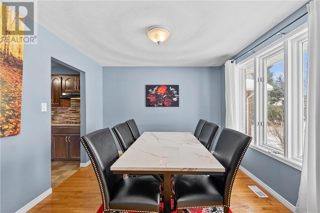 22 Shawn Street, Azilda, Ontario  P0M 1B0 - Photo 13 - 2126175