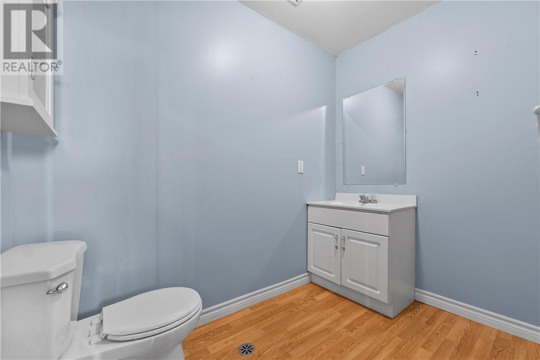 22 Shawn Street, Azilda, Ontario  P0M 1B0 - Photo 34 - 2126175