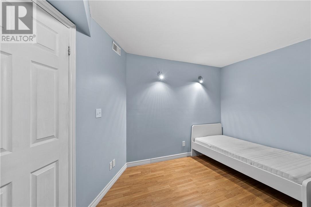 22 Shawn Street, Azilda, Ontario  P0M 1B0 - Photo 36 - 2126175