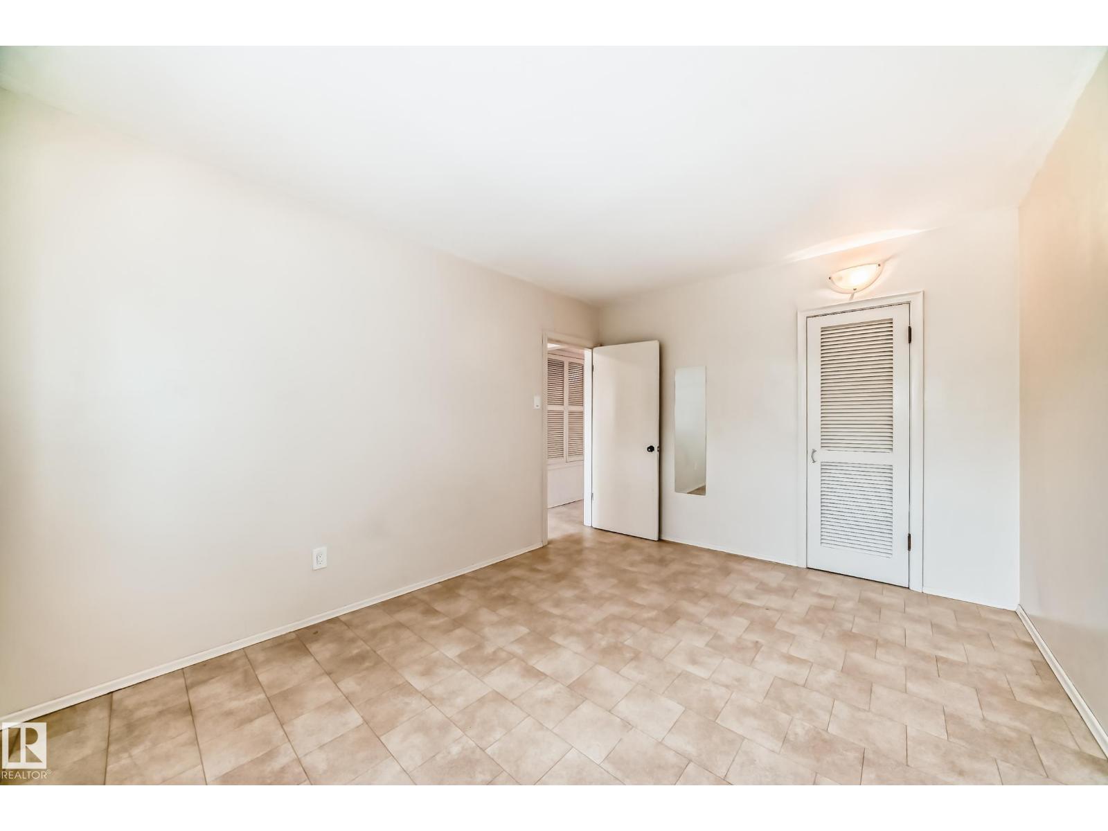 7809 116 St Nw, Edmonton, Alberta  T6G 1P5 - Photo 44 - E4470073