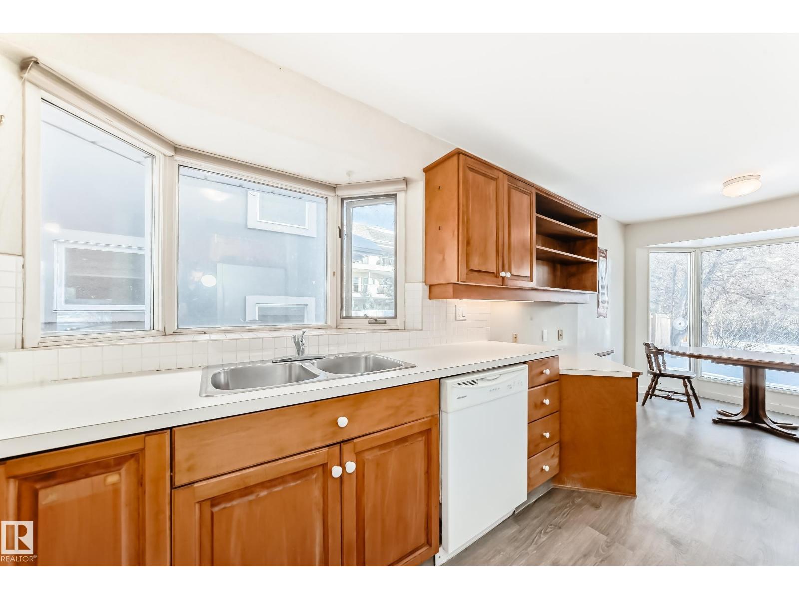 7809 116 St Nw, Edmonton, Alberta  T6G 1P5 - Photo 13 - E4470073