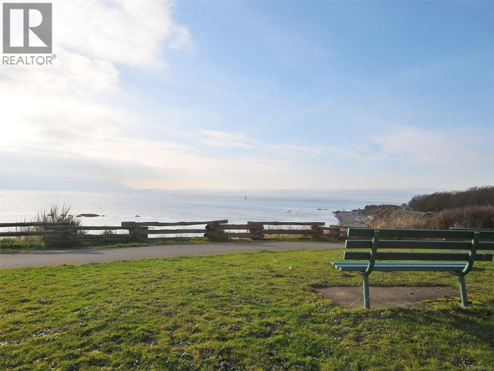 203 430 Parry St, Victoria, British Columbia  V8V 2H7 - Photo 43 - 1024103