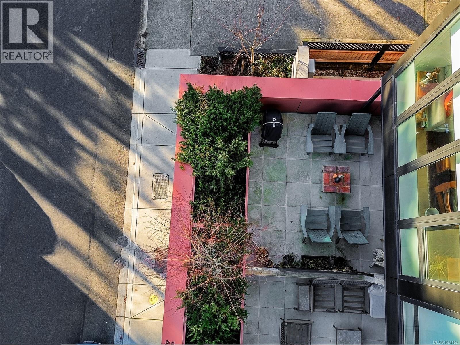 203 430 Parry St, Victoria, British Columbia  V8V 2H7 - Photo 31 - 1024103