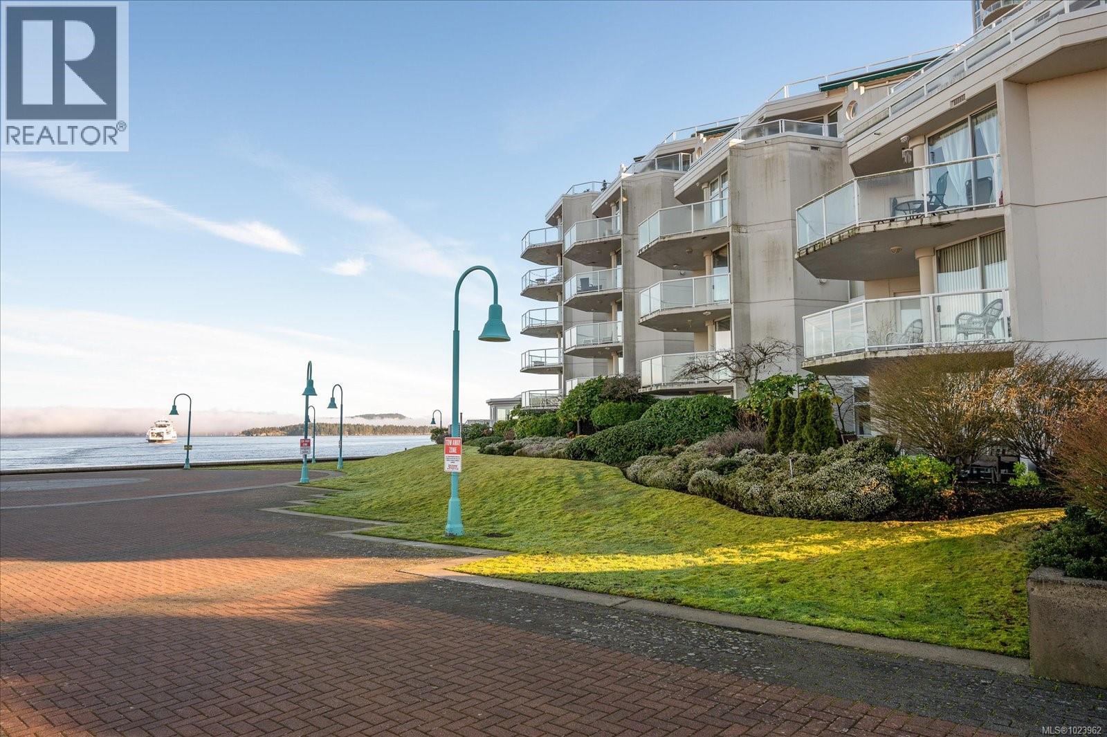 405 150 Promenade Dr, Nanaimo, British Columbia  V9R 6M6 - Photo 38 - 1023962