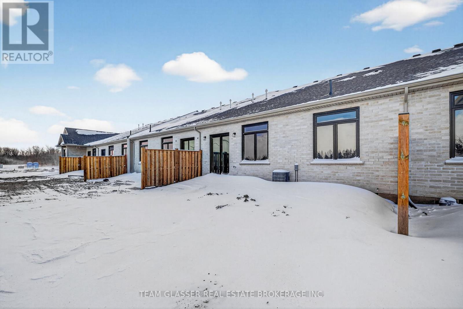 22 Dearing Drive, South Huron, Ontario  N0M 1T0 - Photo 32 - X12725926