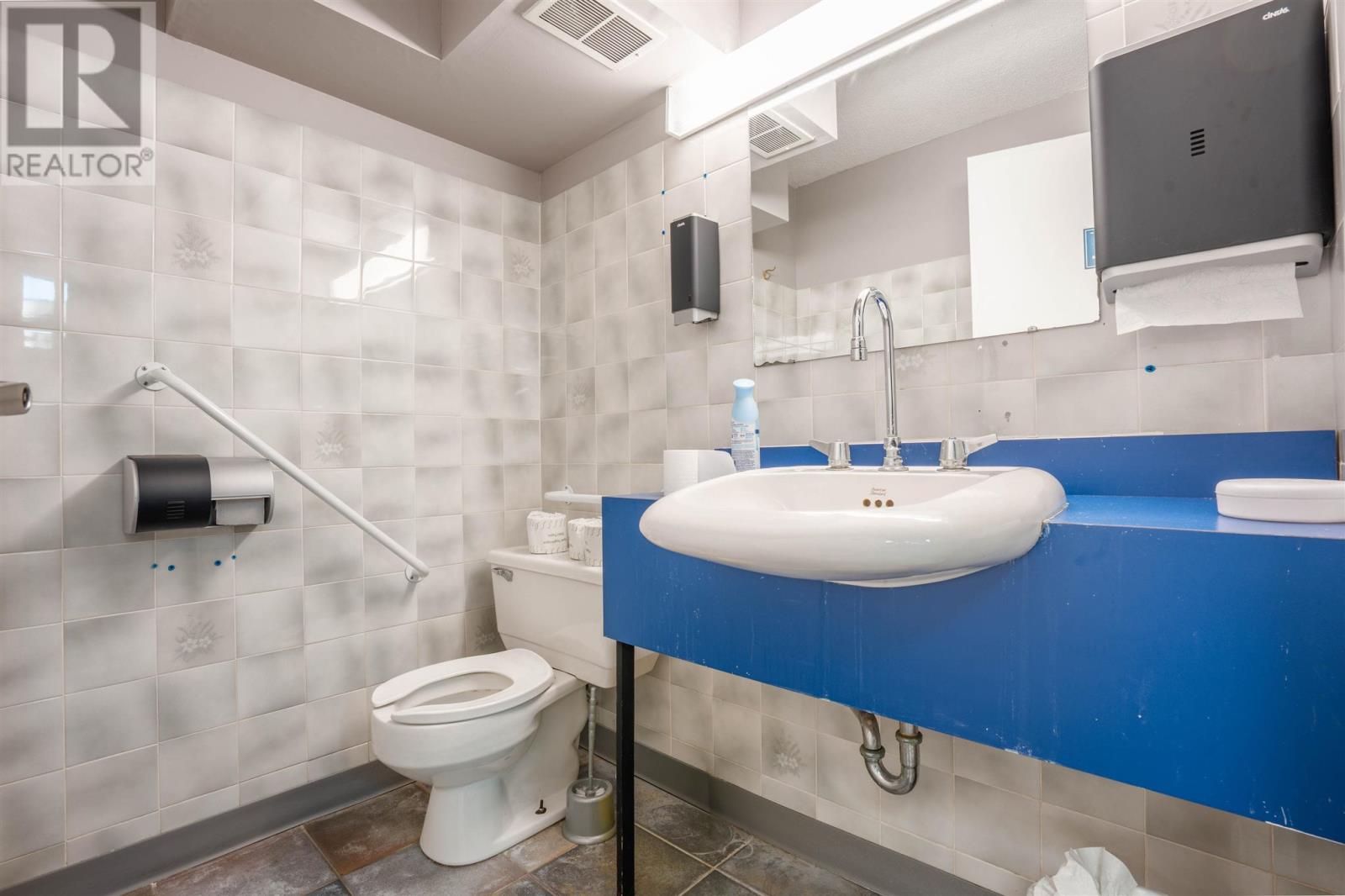 258 Queen St, Sault Ste. Marie, Ontario  P6A 1Y7 - Photo 20 - SM260160