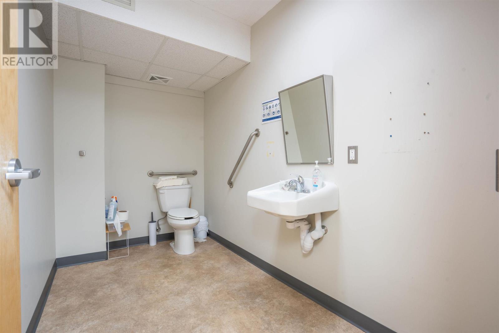 258 Queen St, Sault Ste. Marie, Ontario  P6A 1Y7 - Photo 32 - SM260160