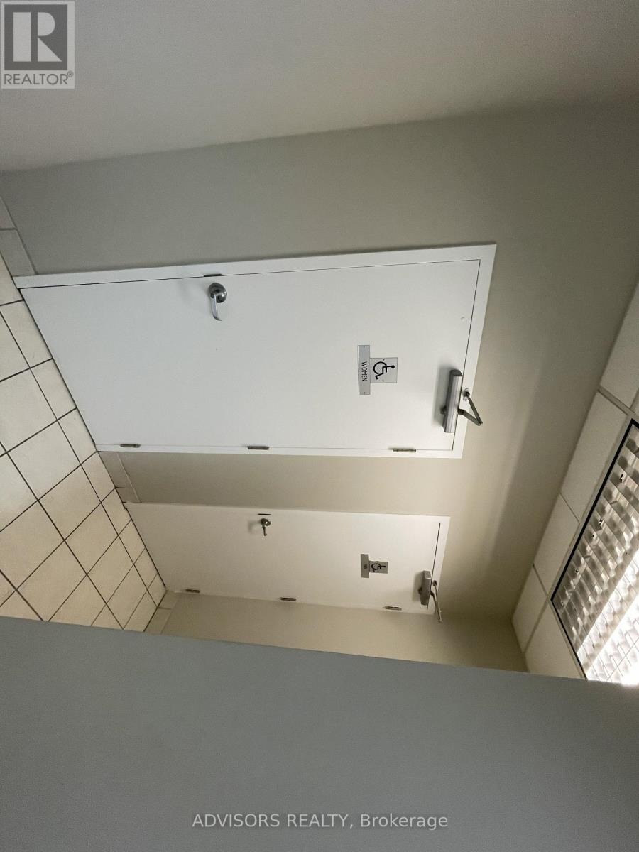 24 - 1170 Burnhamthorpe Road W, Mississauga, Ontario  L5C 4E6 - Photo 7 - W12193594