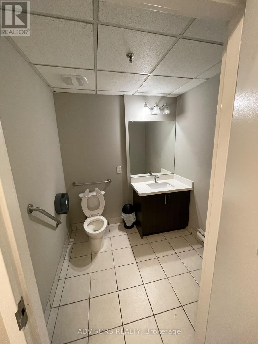 24 - 1170 Burnhamthorpe Road W, Mississauga, Ontario  L5C 4E6 - Photo 8 - W12193594